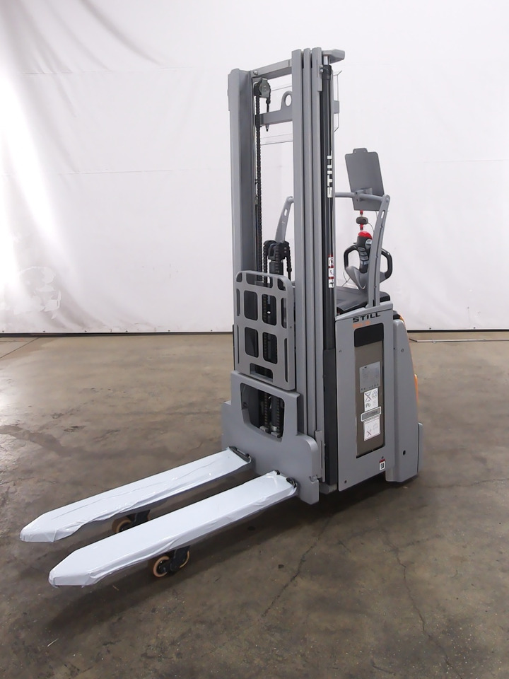 Still EXV16I - Stacker: picture 1 Still EXV16I - Stacker: picture 1