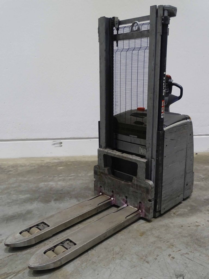 Still EXV20D - Stacker: picture 1 Still EXV20D - Stacker: picture 1