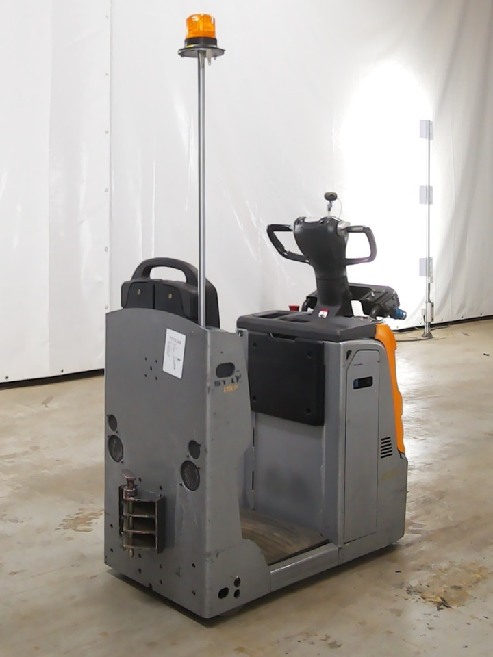 Still LTX20 - Tow tractor: picture 2 Still LTX20 - Tow tractor: picture 2