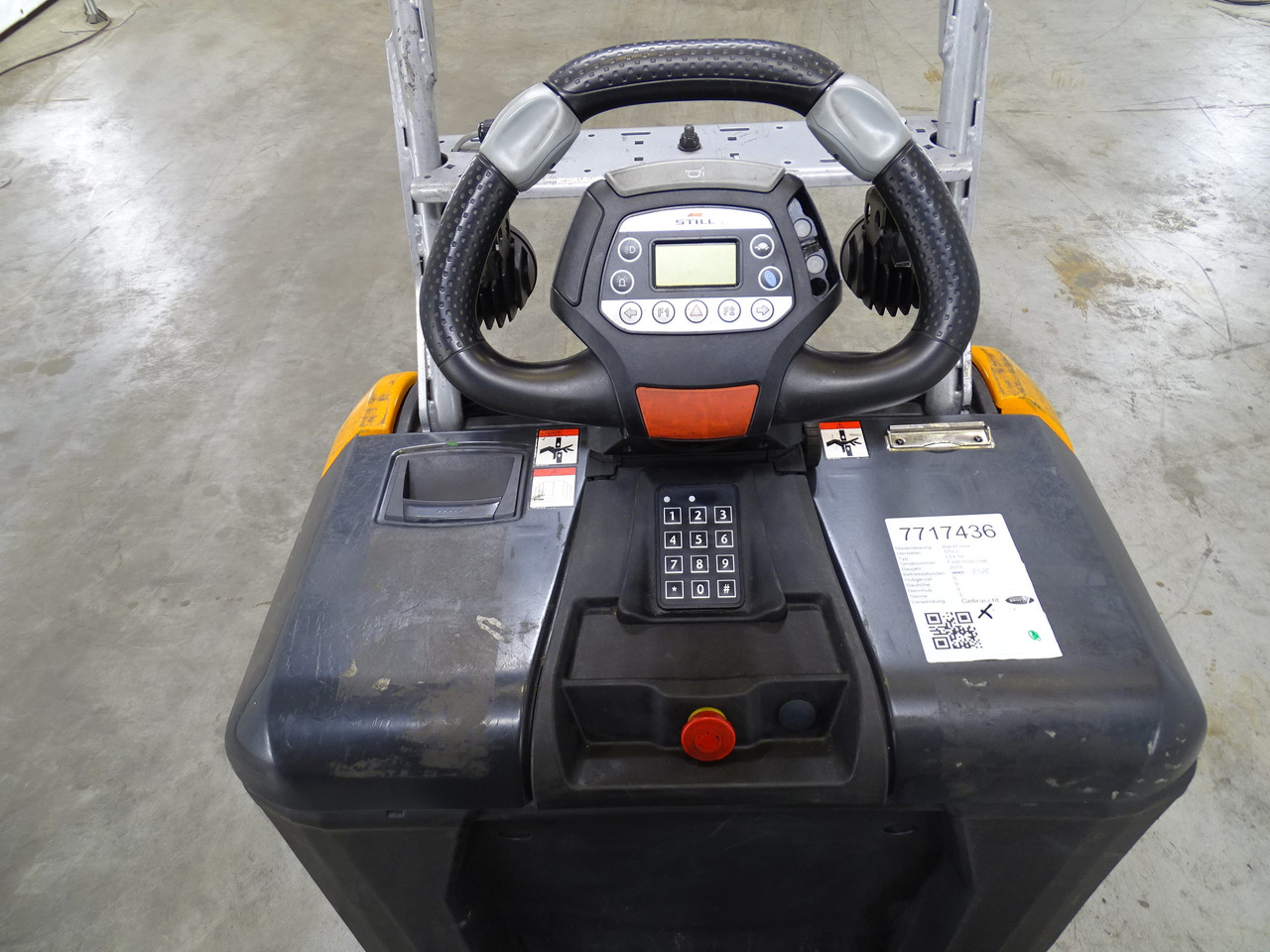 Still LTX50 - Tow tractor: picture 3 Still LTX50 - Tow tractor: picture 3