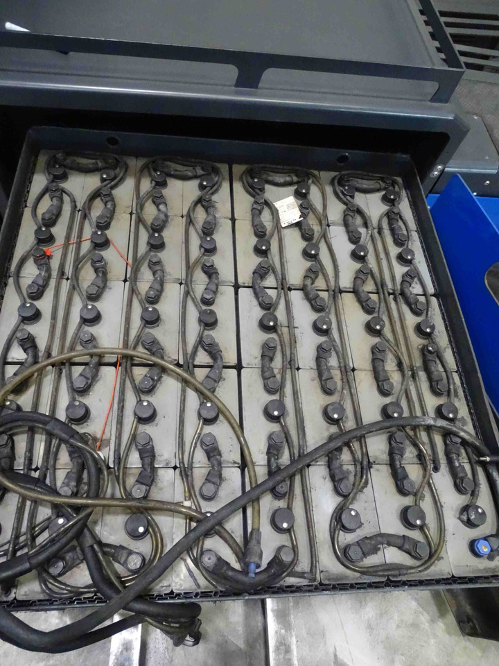 Still R07-25 - Tow tractor: picture 4 Still R07-25 - Tow tractor: picture 4