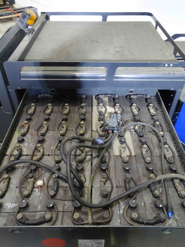 Still R07-25L - Tow tractor: picture 4 Still R07-25L - Tow tractor: picture 4