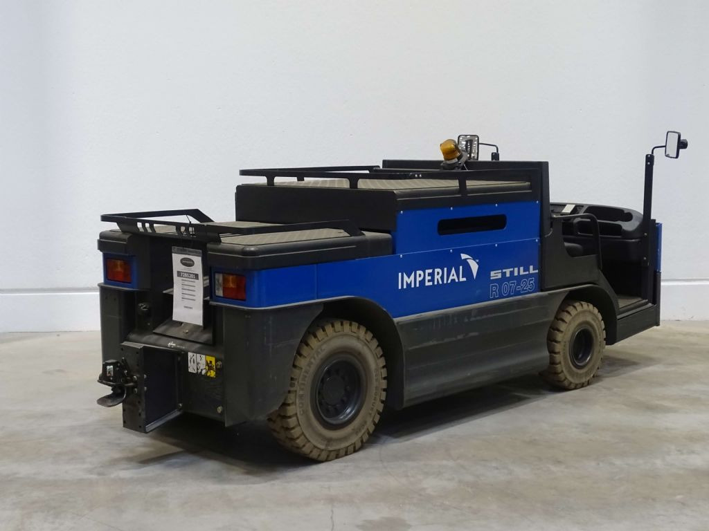 Still R07-25L - Tow tractor: picture 2 Still R07-25L - Tow tractor: picture 2