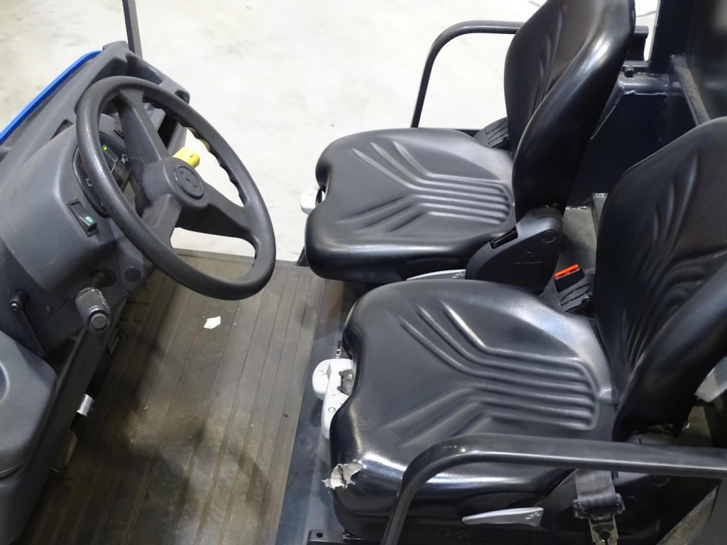 Still R07-25L - Tow tractor: picture 3 Still R07-25L - Tow tractor: picture 3