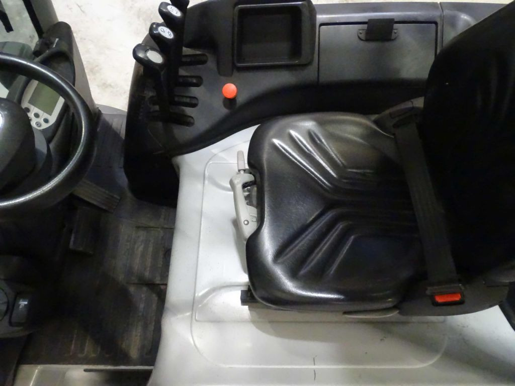 Still RX60-50 - Electric forklift: picture 3 Still RX60-50 - Electric forklift: picture 3