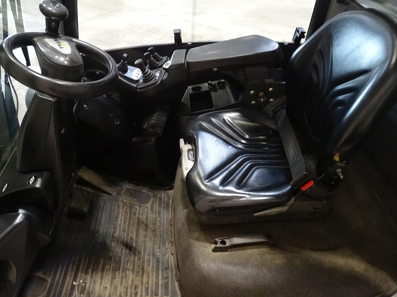 Still RX70-35 - Diesel forklift: picture 3 Still RX70-35 - Diesel forklift: picture 3