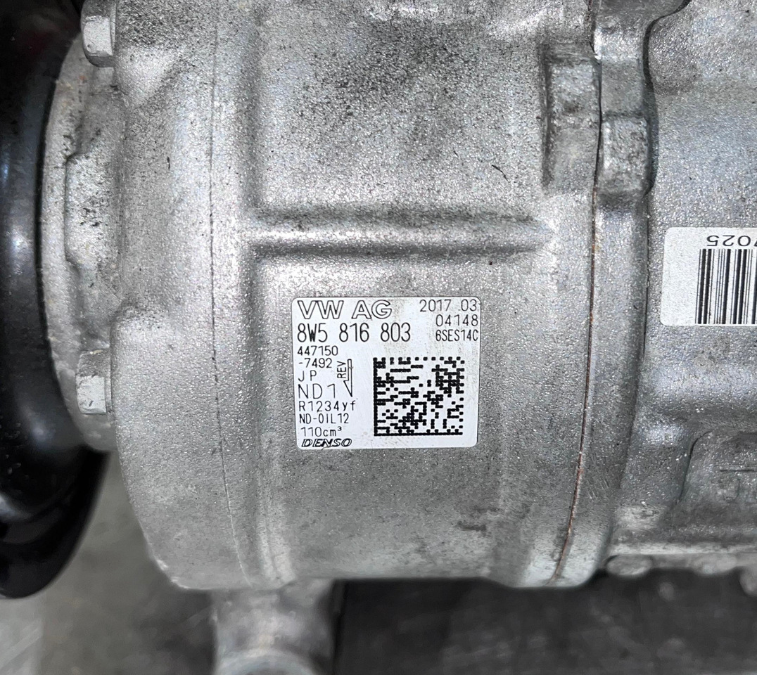 AUDI A/C Compressor 8W5816803 - A/C compressor: picture 1 AUDI A/C Compressor 8W5816803 - A/C compressor: picture 1