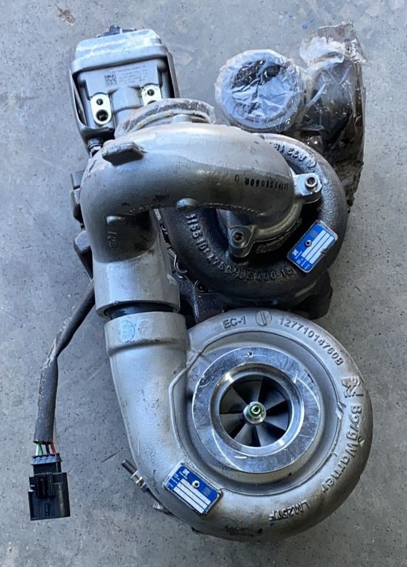 Mercedes Atego Arocs Axor OM934 Biturbo A9340961099 - Turbo: picture 1 Mercedes Atego Arocs Axor OM934 Biturbo A9340961099 - Turbo: picture 1