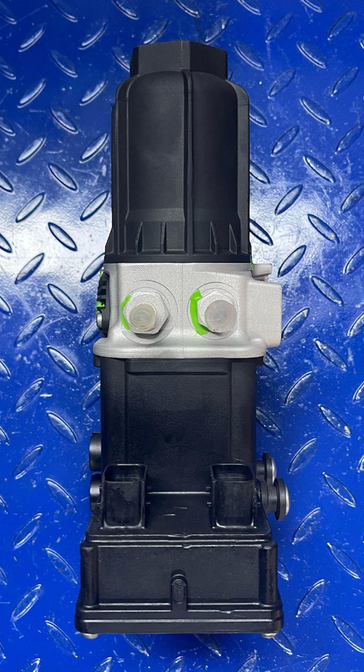 Mercedes Benz Actros, Axor, Arocs, Atego Adblue Pump Euro 6 - Exhaust system for Truck: picture 2 Mercedes Benz Actros, Axor, Arocs, Atego Adblue Pump Euro 6 - Exhaust system for Truck: picture 2