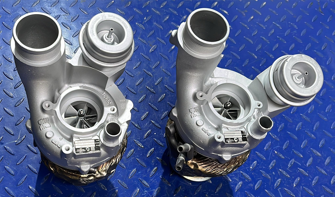 Mercedes Benz M177/M178 A1770905702+A1770905602 - Turbo: picture 3 Mercedes Benz M177/M178 A1770905702+A1770905602 - Turbo: picture 3
