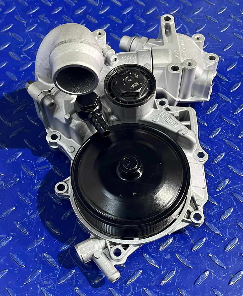 Mercedes Benz Waterpump Atego OM936 - Coolant pump: picture 3 Mercedes Benz Waterpump Atego OM936 - Coolant pump: picture 3