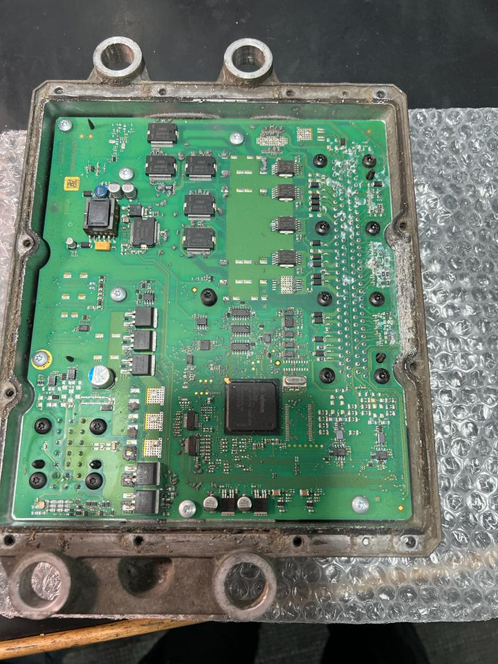 Mercedes Benz Actros MP4 ACM2.1 control unit A0004466754 - Spare parts for Other machinery: picture 4 Mercedes Benz Actros MP4 ACM2.1 control unit A0004466754 - Spare parts for Other machinery: picture 4