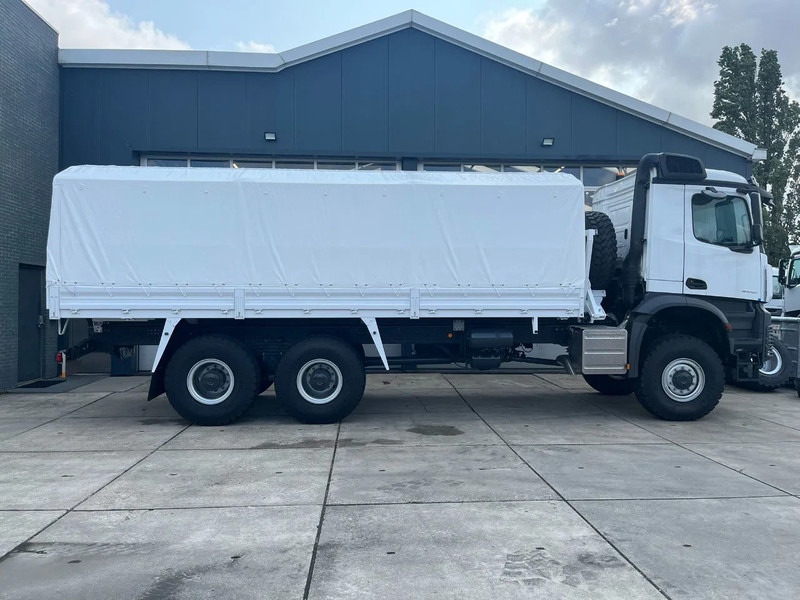 New Curtainsider truck Mercedes-Benz Arocs 3340 A 6x6 Cargo Truck: picture 7