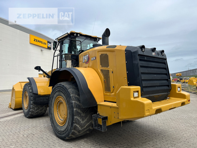 Cat 982M - Wheel loader: picture 3 Cat 982M - Wheel loader: picture 3