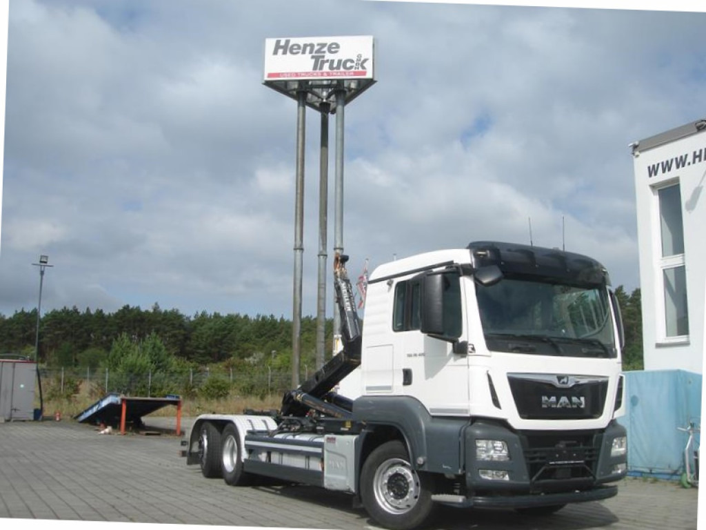 MAN TG-S 26.420 6x2 Abrollkipper - Hook lift truck: picture 1 MAN TG-S 26.420 6x2 Abrollkipper - Hook lift truck: picture 1