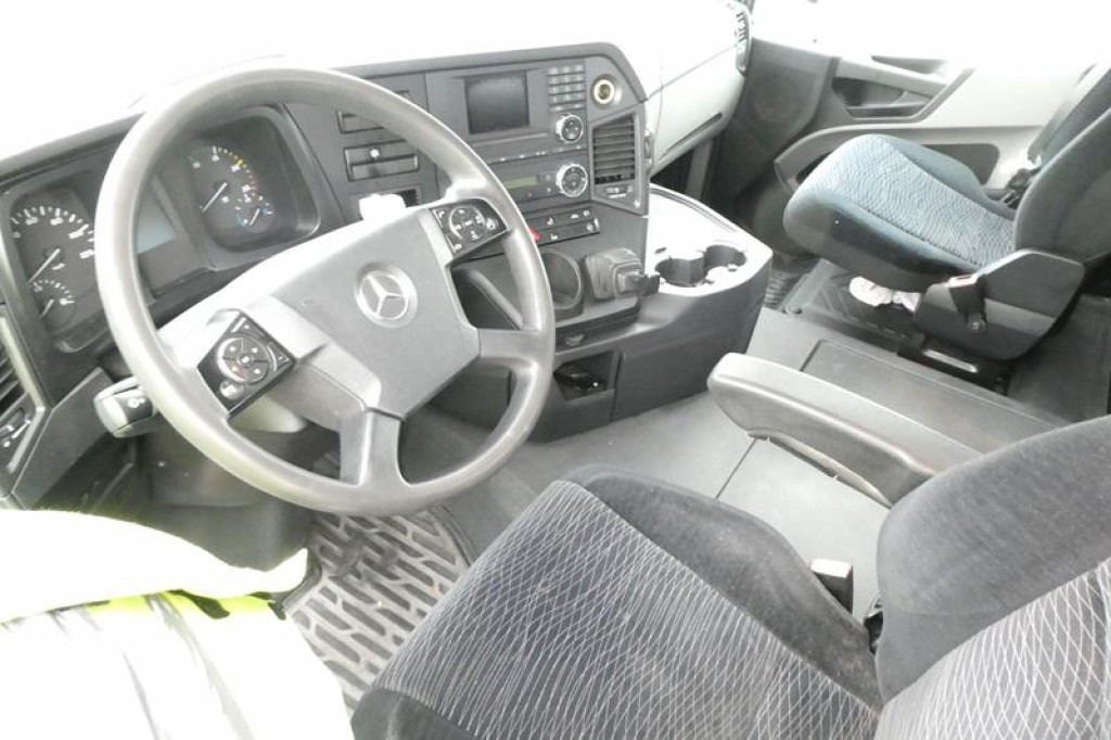 MERCEDES-BENZ Antos 2543 L 6x2 Pritsche Heckkran - Dropside/ Flatbed truck, Crane truck: picture 4 MERCEDES-BENZ Antos 2543 L 6x2 Pritsche Heckkran - Dropside/ Flatbed truck, Crane truck: picture 4