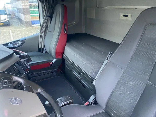 Volvo FH 500 globe euro 6 full spoilered, mot approval - Tractor unit: picture 4 Volvo FH 500 globe euro 6 full spoilered, mot approval - Tractor unit: picture 4