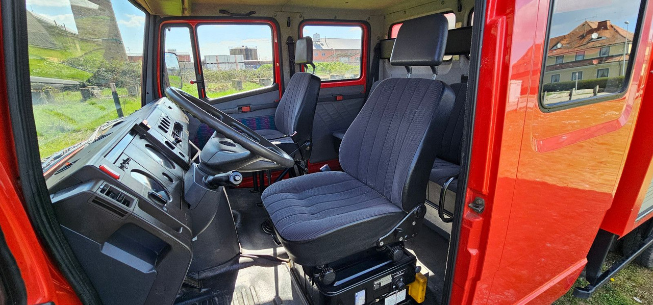 Leasing of  Mercedes-Benz Feuerwehr 609 105km/h  Oldtimer Campervan Mercedes-Benz Feuerwehr 609 105km/h  Oldtimer Campervan: picture 13
