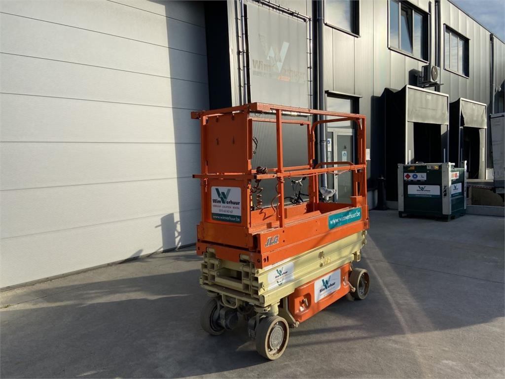 JLG 1930ES (4520) - Scissor lift: picture 1 JLG 1930ES (4520) - Scissor lift: picture 1