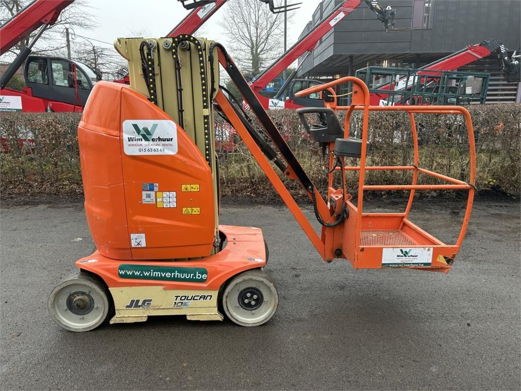 JLG Toucan 10E (7356) - Vertical mast lift: picture 4 JLG Toucan 10E (7356) - Vertical mast lift: picture 4