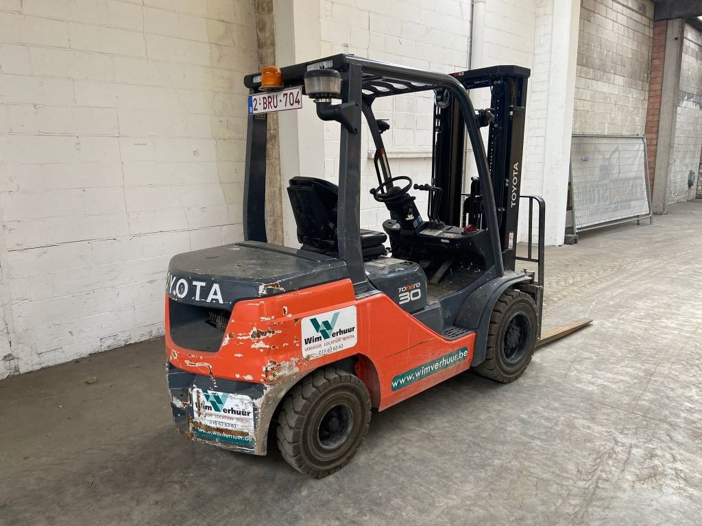 Toyota 52-8 FD 30 - Diesel forklift: picture 4 Toyota 52-8 FD 30 - Diesel forklift: picture 4