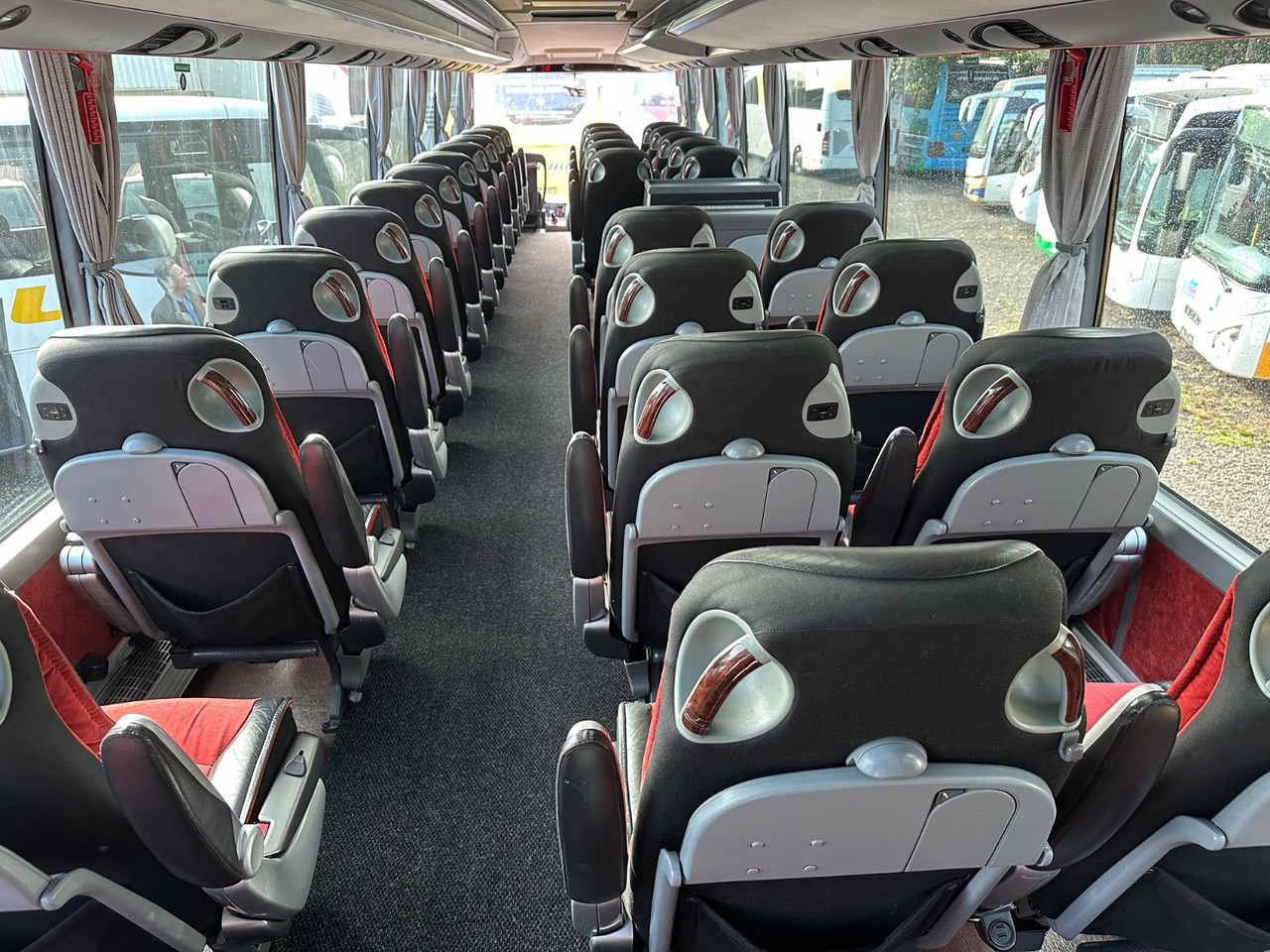 Coach Setra S 416 HDH (V.I.P 2+1 Sitze*Panorama*TOP): picture 25 Coach Setra S 416 HDH (V.I.P 2+1 Sitze*Panorama*TOP): picture 25