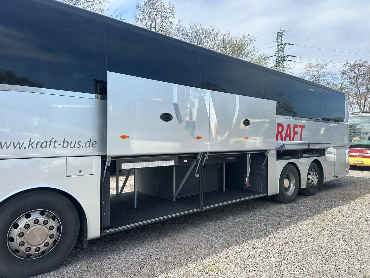 Vanhool VanHool x Scania TX 16 ACRON 6x2 (Euro6*55 Sitze - Coach: picture 3 Vanhool VanHool x Scania TX 16 ACRON 6x2 (Euro6*55 Sitze - Coach: picture 3